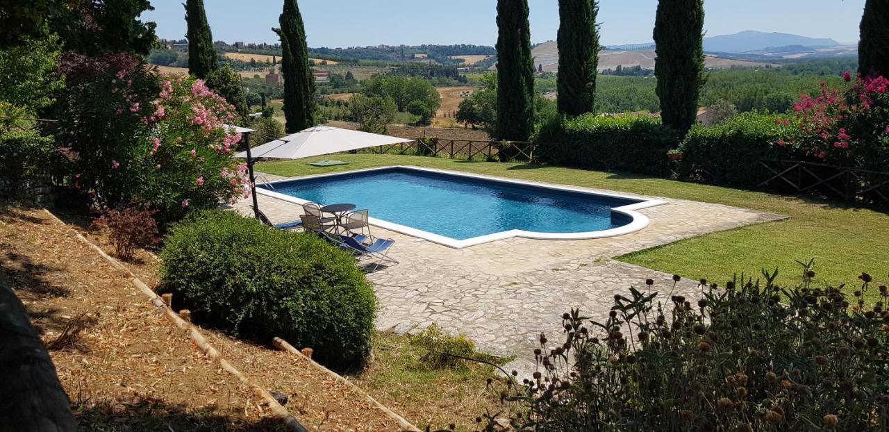 Case In Campagna Con Piscina A Todi Kültér fotó